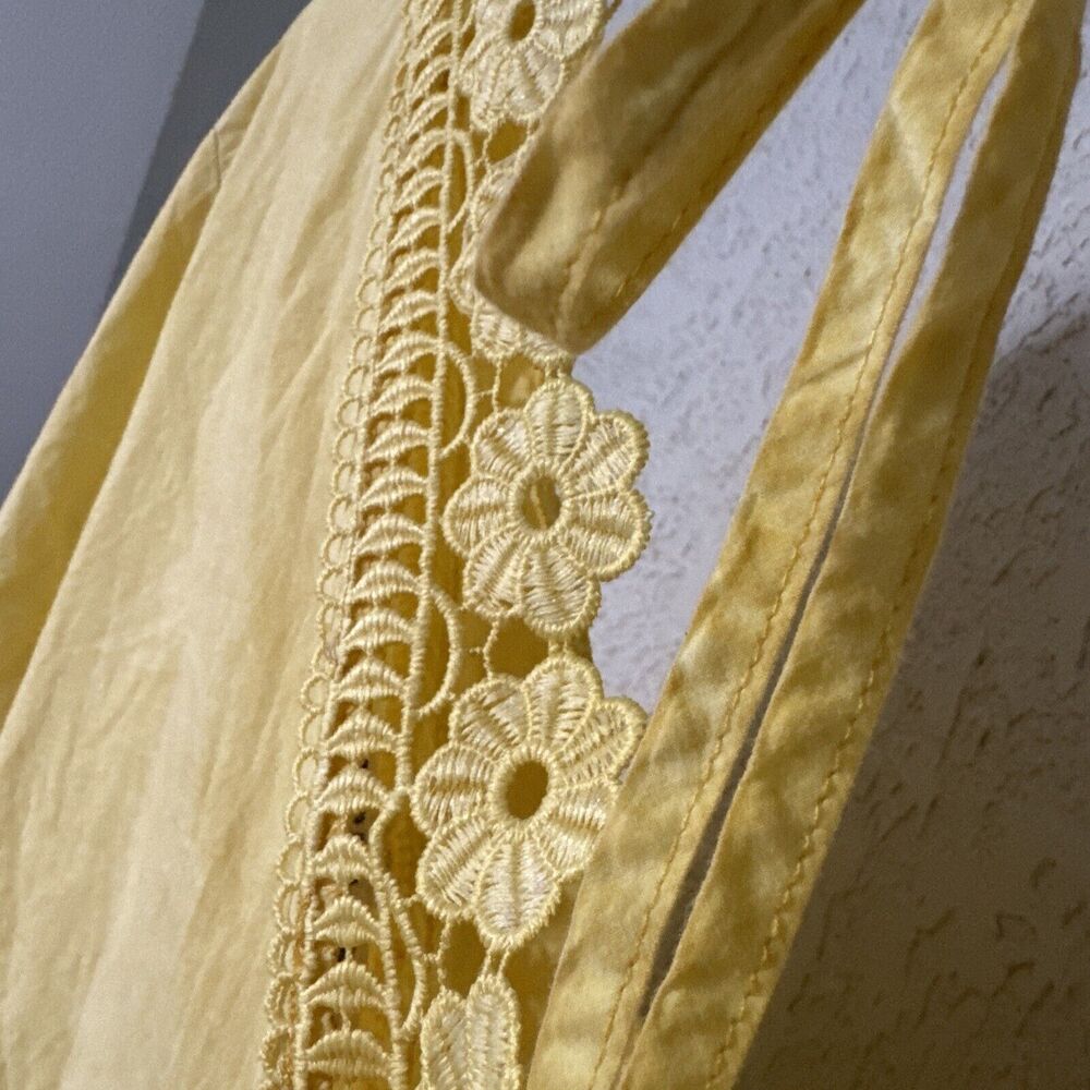 V-Neck Tunic Blouse Yellow Embroidered Crochet Trim Size L Indigo Thread Co. - Picture 9 of 12